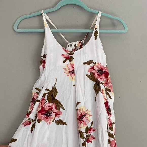 Flynn skye white floral jumpsuit - Picture 2 of 6